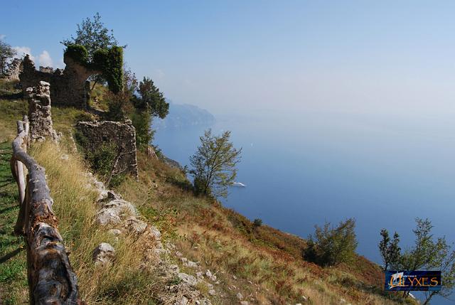 steccato sul blu.JPG